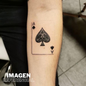 Tatuaje de Predicción As de Picas - La Magia que se Lleva en la piel